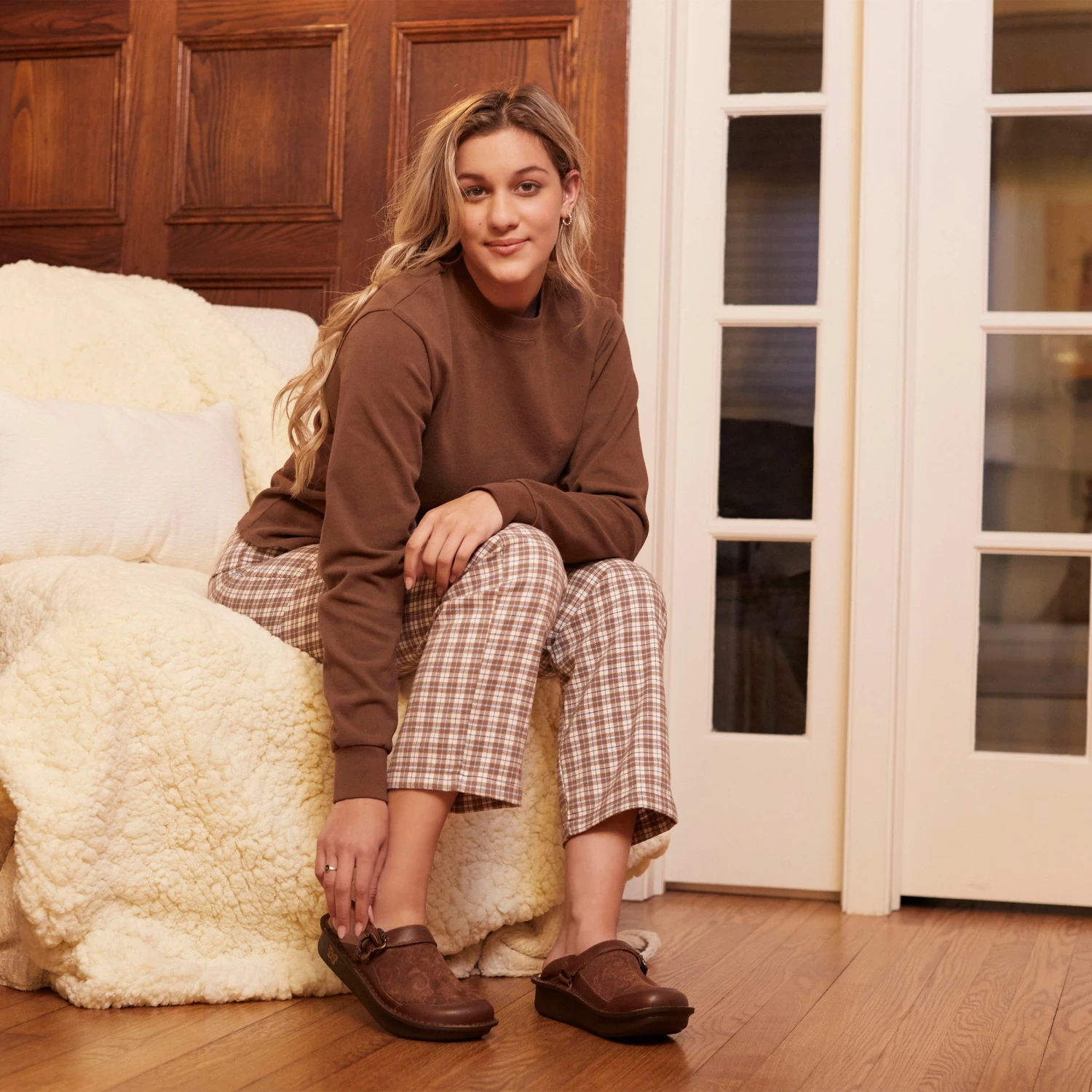 Shoes Seville Peaceful Easy Clog 2 Shoes Seville Peaceful Easy Clog - Image 2