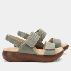 Bailee Woven Sage Sandal -ALEGRIA SHOES SALE BAI 6132 S2