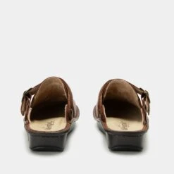 Shoes Bryn Bourbon Clog 10 Shoes Bryn Bourbon Clog -ALEGRIA SHOES SALE BRN 8143 S3 3d64a602 d05f 497f a090 f8606f47044b