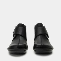 Caiti Upgrade Black Boot -ALEGRIA SHOES SALE CAT 161 S5 273fc556 5327 4494 94e2 50aae98e39e3