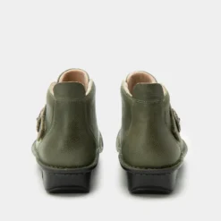 Caiti Avocado Boot -ALEGRIA SHOES SALE CAT 6466 S3