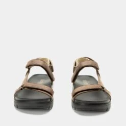 Henna They Call Me Mellow Taupe Sandal -ALEGRIA SHOES SALE HEN 6141 S5
