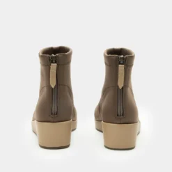 Harmoni Camel Boot -ALEGRIA SHOES SALE HRM 6332 S3 ec0999d6 51ba 41fa ab6f 7a26b036291a