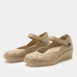 Shoes Hayes Beige Breeze Shoe