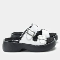 Iza White Sandal -ALEGRIA SHOES SALE IZA 6439 S2 89a42bde 8f25 49dd b0d7 40d94de6ba40