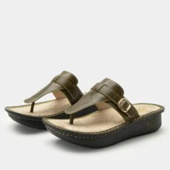 Kennedi Oliva Sandal